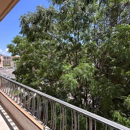 Апартаменты Il Tuo Rifugio In Citta *